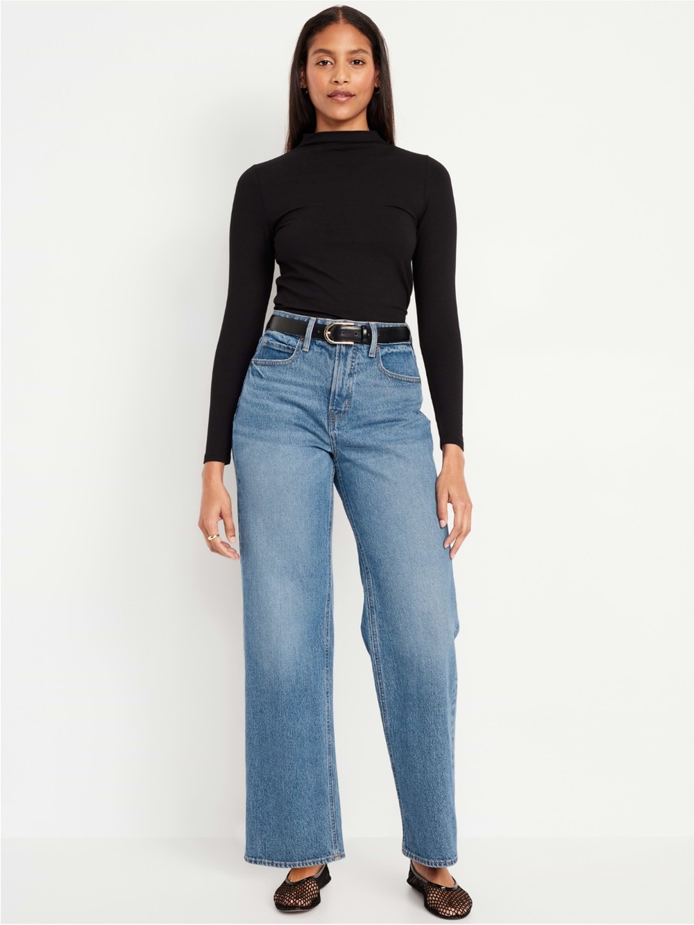 NWT Classic High-Rise Straight Leg Jeans in Light Blue